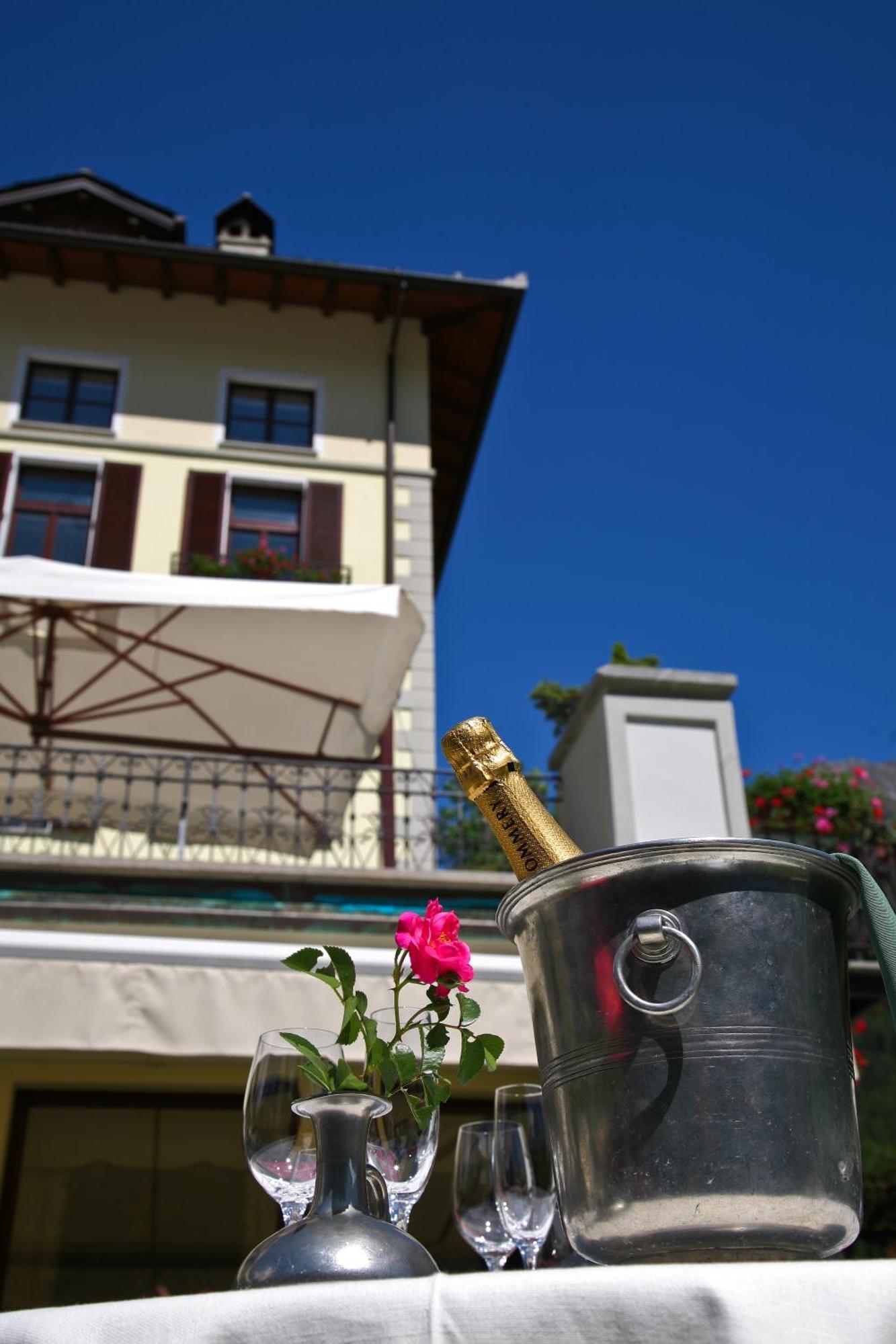 Villa Novecento Romantic Hotel - Estella Hotel Collection & Experience Курмайор Екстериор снимка