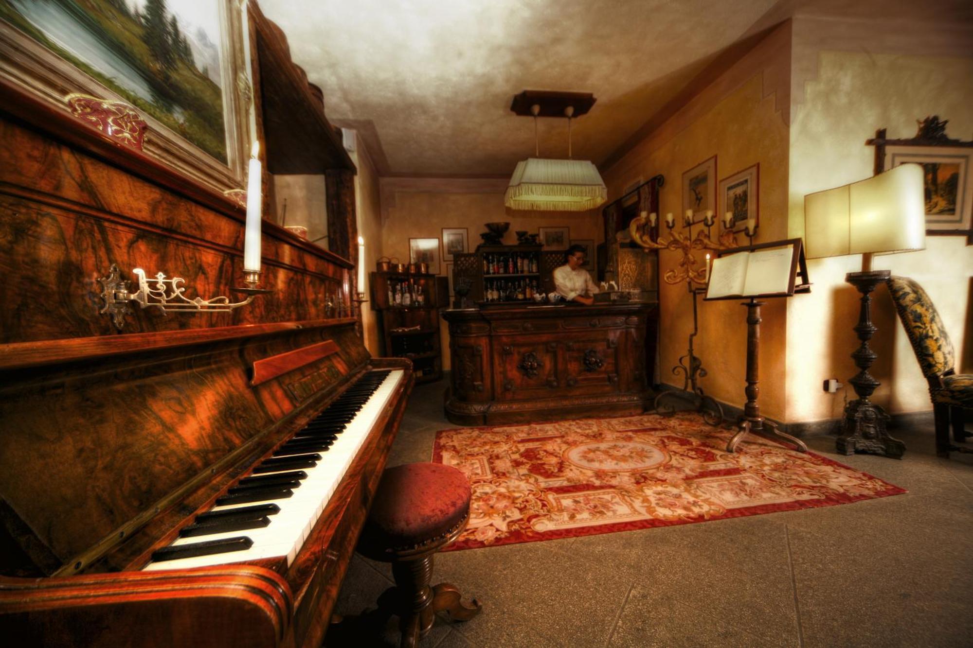 Villa Novecento Romantic Hotel - Estella Hotel Collection & Experience Курмайор Екстериор снимка