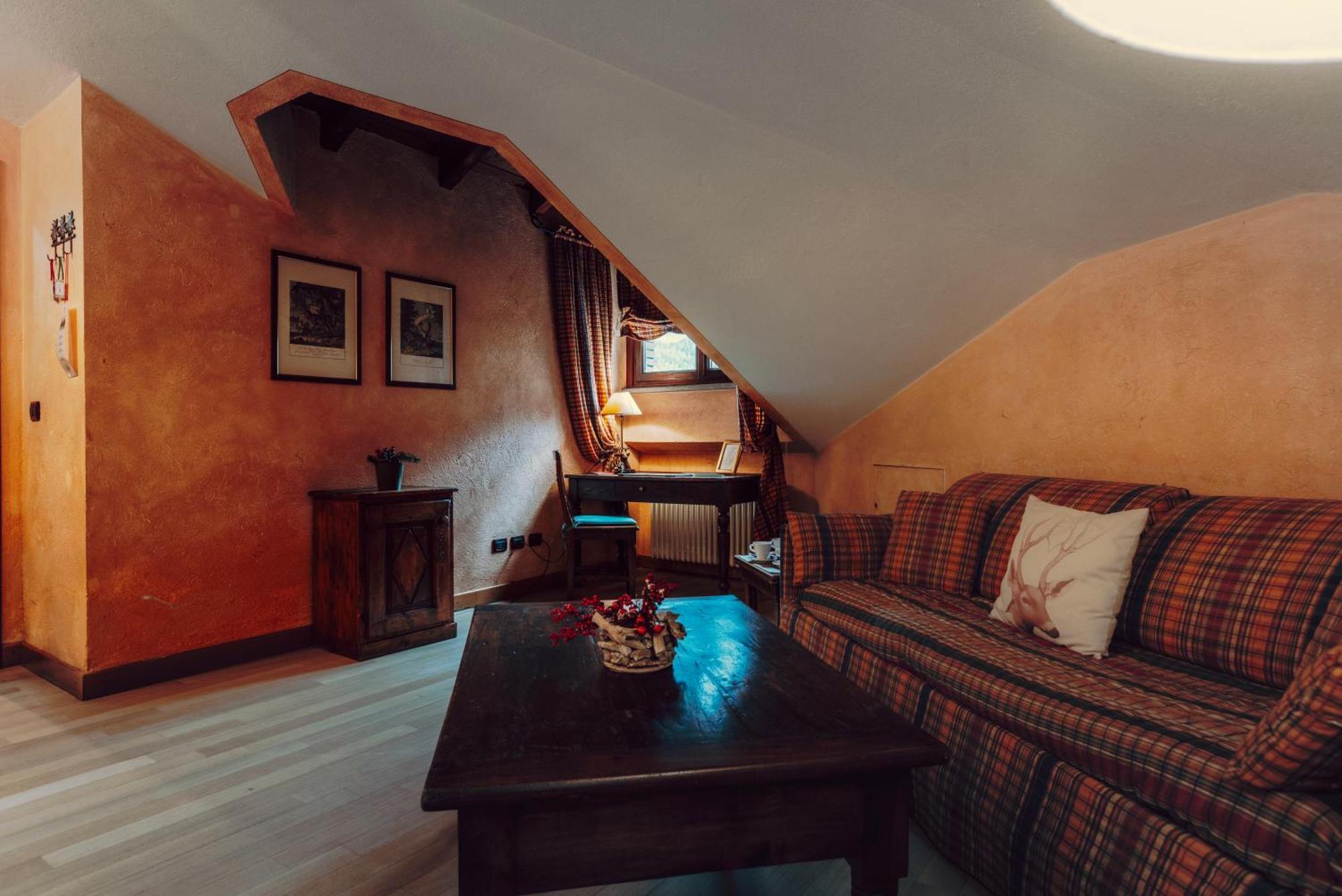 Villa Novecento Romantic Hotel - Estella Hotel Collection & Experience Курмайор Екстериор снимка